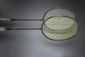 碳纖維羽毛球拍 真碳纖79g輕量化帶線控球通用超輕高強(qiáng)度碳纖球拍